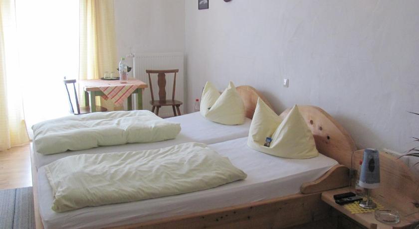 Hotel Negele Hohenfurch Zimmer foto
